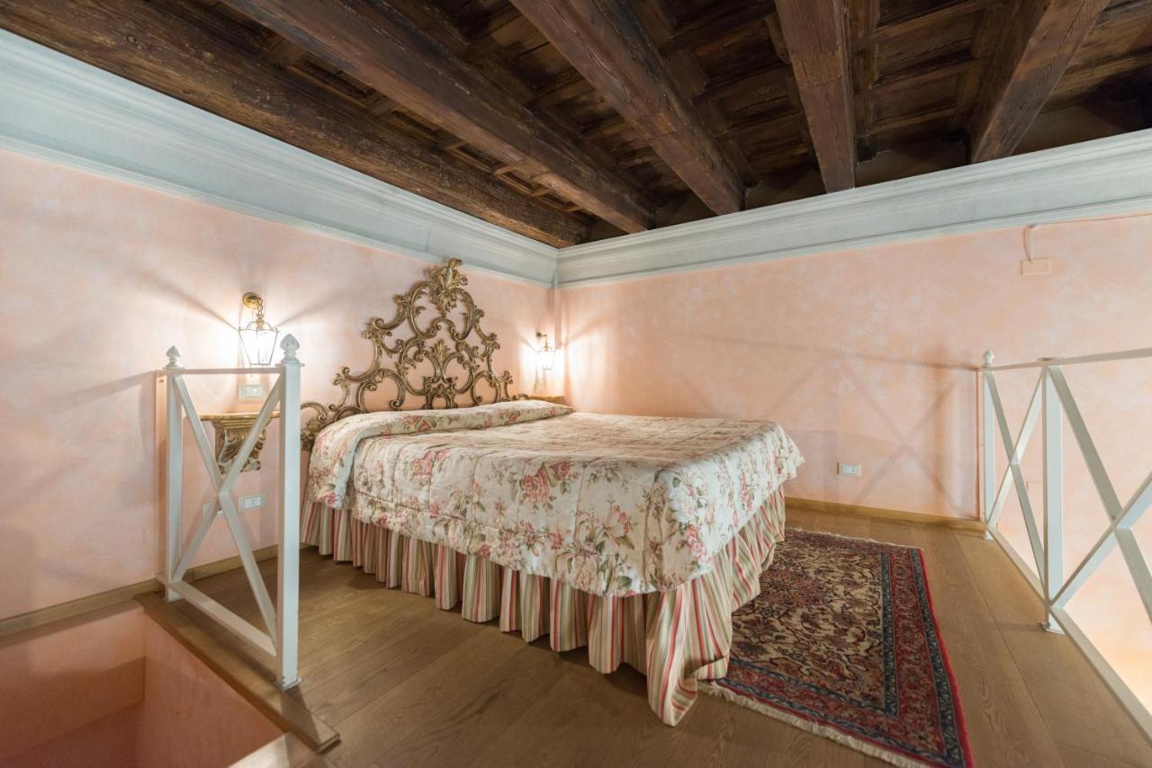 フィレンツェ コルテ デイ ネリ Bed & Breakfast エクステリア 写真